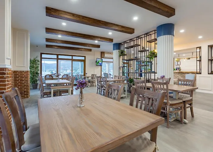 Hotel Hanedan Izmir 2*