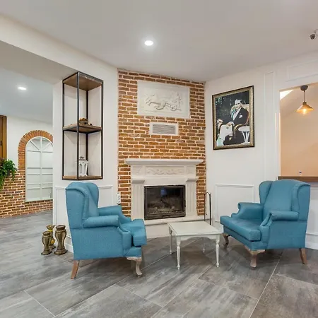 Hanedan Izmir 호텔 포카