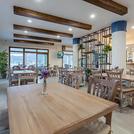 Hotel Hanedan Izmir 2*