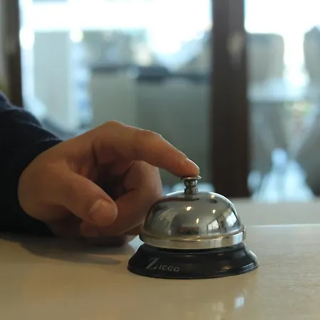 Hanedan Izmir מלון